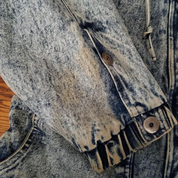 Vintage 90s Heavy Duty Fleece-Lined Acid-Washed Denim Jacket - Picture 3 of 7